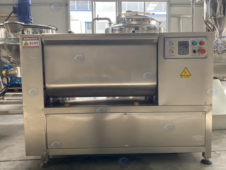 Automatic meat filling mixer