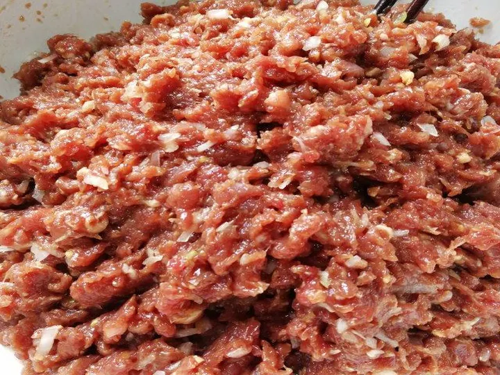 Beef mince filling