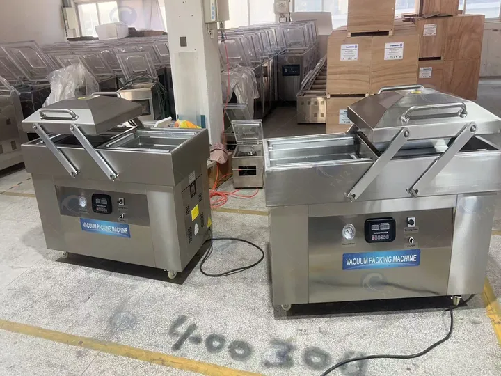 Commercial meat vacuum packer