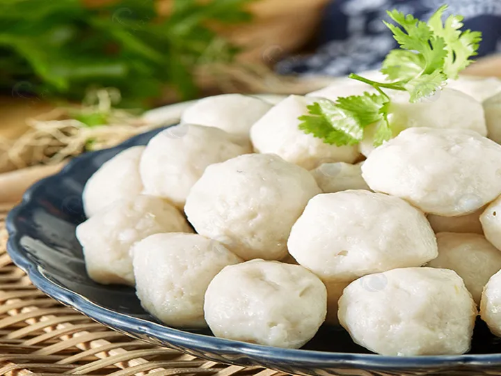 آلة سحق العظام لطحن عظام اللحم البقري | آلة معالجة العظام 6 Fish balls