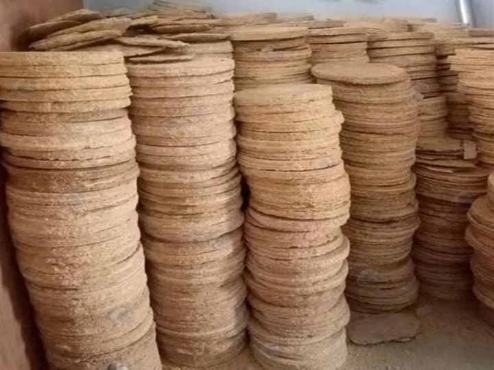 آلة سحق العظام لطحن عظام اللحم البقري | آلة معالجة العظام 9 Soybean cake