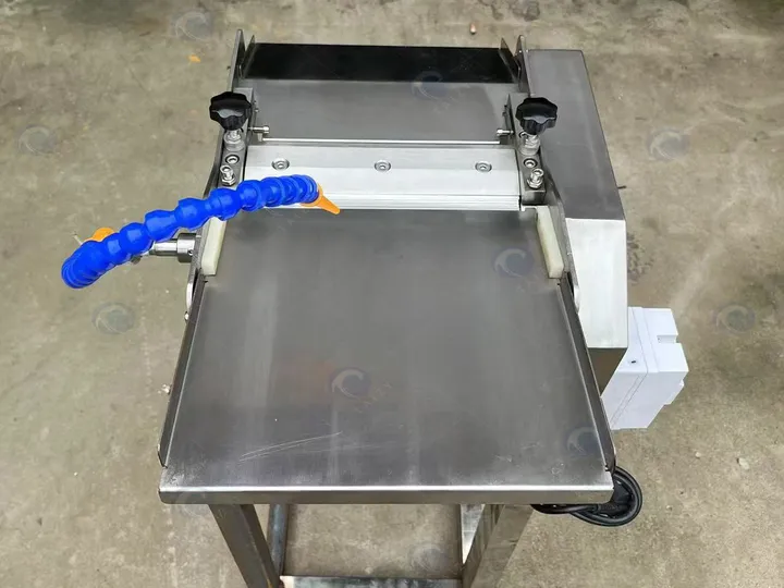Industriële vis schilmachine