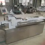 Machine automatique à brochettes de viande pour barbecue