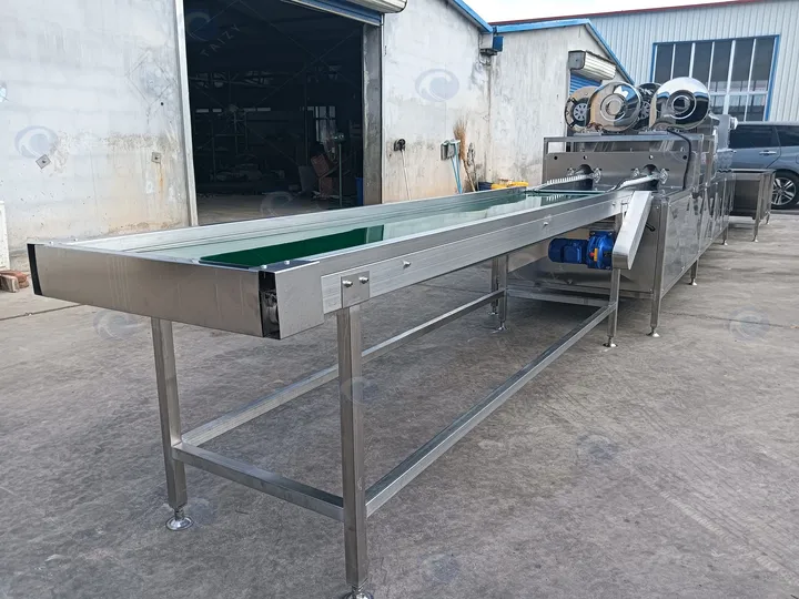 Egg collection platform