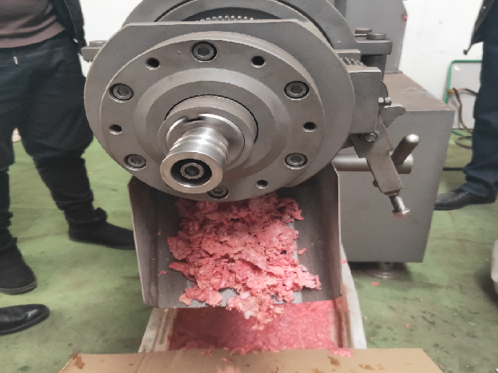 chicken bone and meat separator test