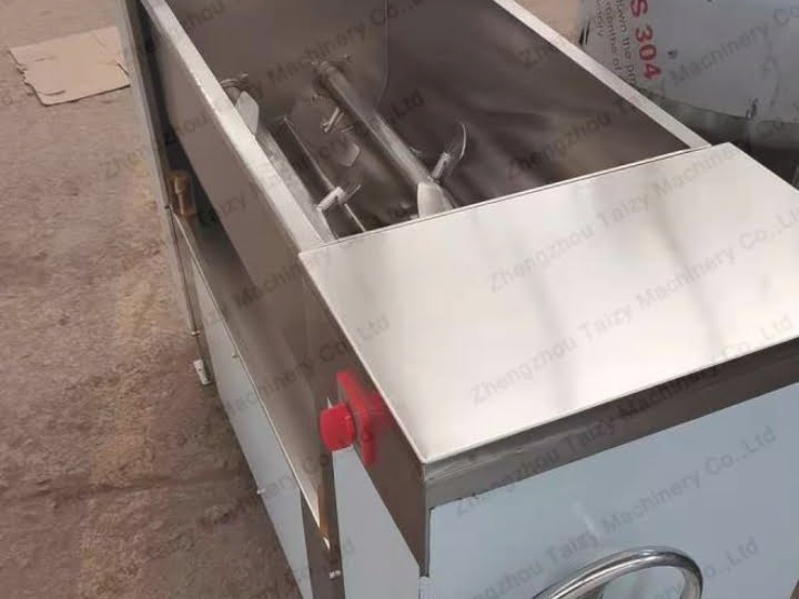 Meat stuffing mixer machine