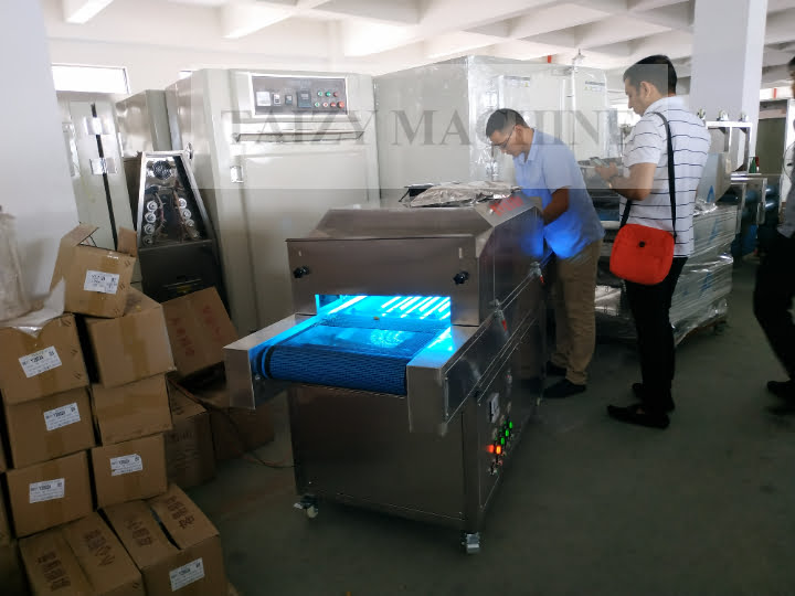 Ultraviolet sterilization machine