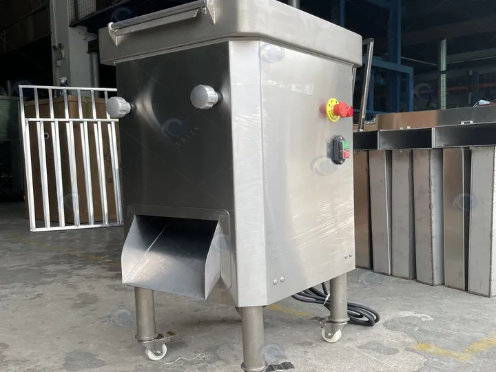 Large Fresh Meat Slicer 2 Large fresh meat slicer for beef, pork, lamb, and chicken