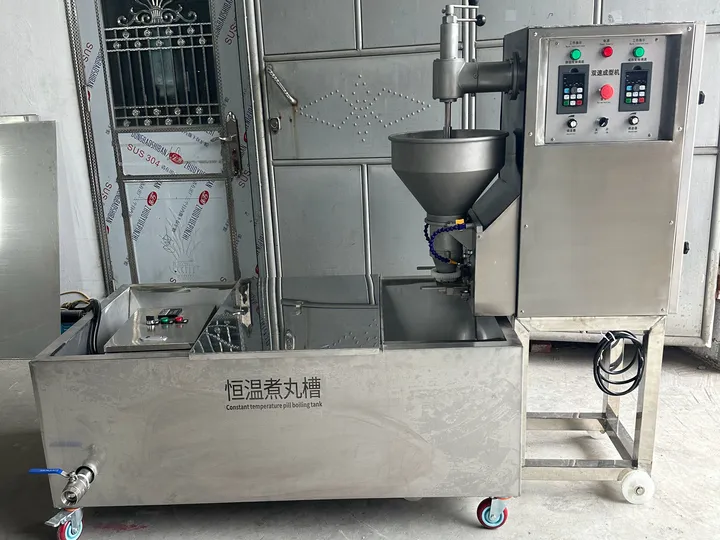 Machine à former des boulettes de viande