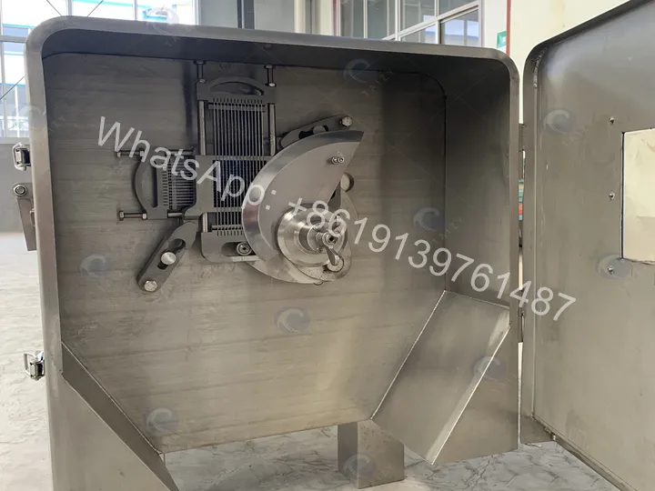 Frozen Meat Dicing Machine Shipped To Australia 6 Internal structure of the frozen meat dicing machine